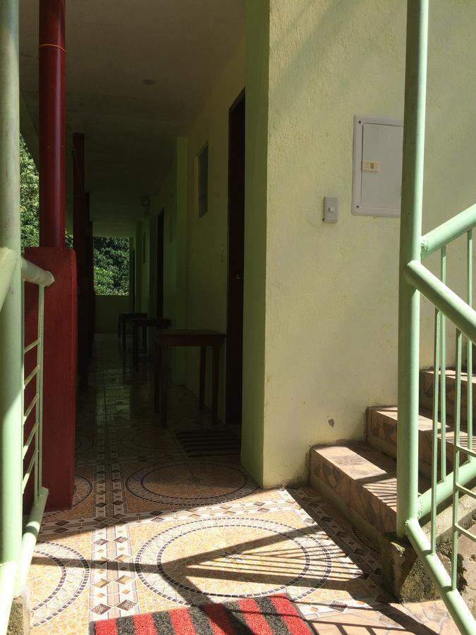 Columbus Inn Эль-Нидо Экстерьер фото